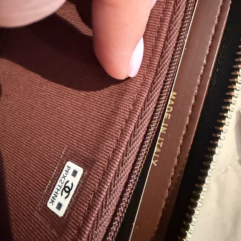 CHANEL Black Quilted Zipper Wallet brand new with tags - Picture 12 of 14